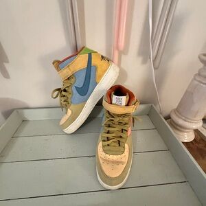 Nike Air Force 1 Mid Sun Club sneakers